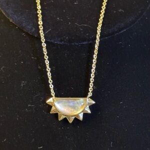 Kendra Scott Samantha Sun Gold Short Pendant Necklace